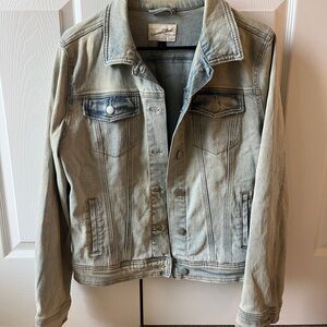 Universal Thread Light Blue Jean Jacket